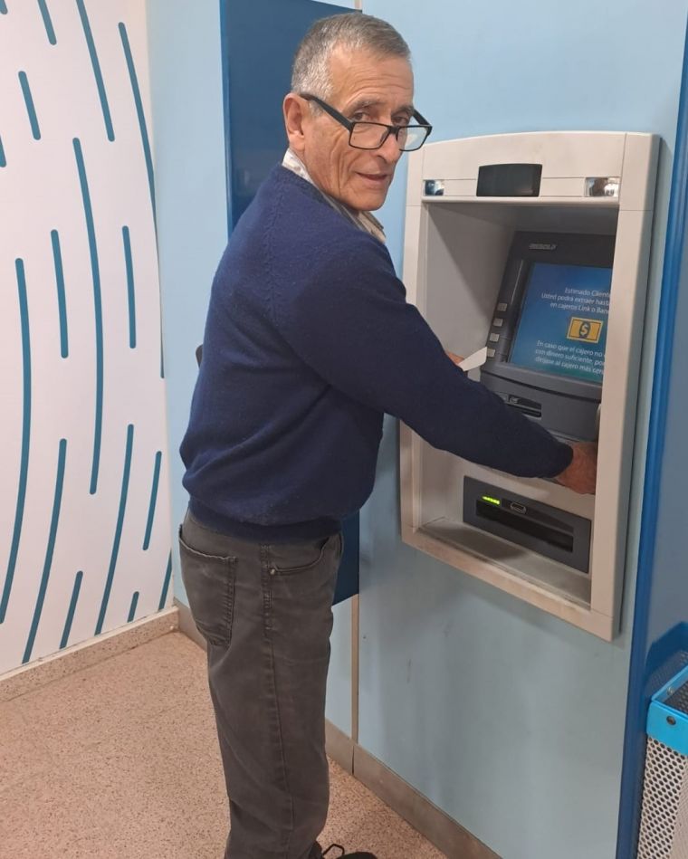 Taller de Uso y Manejo de Tecnologías para adultos mayores