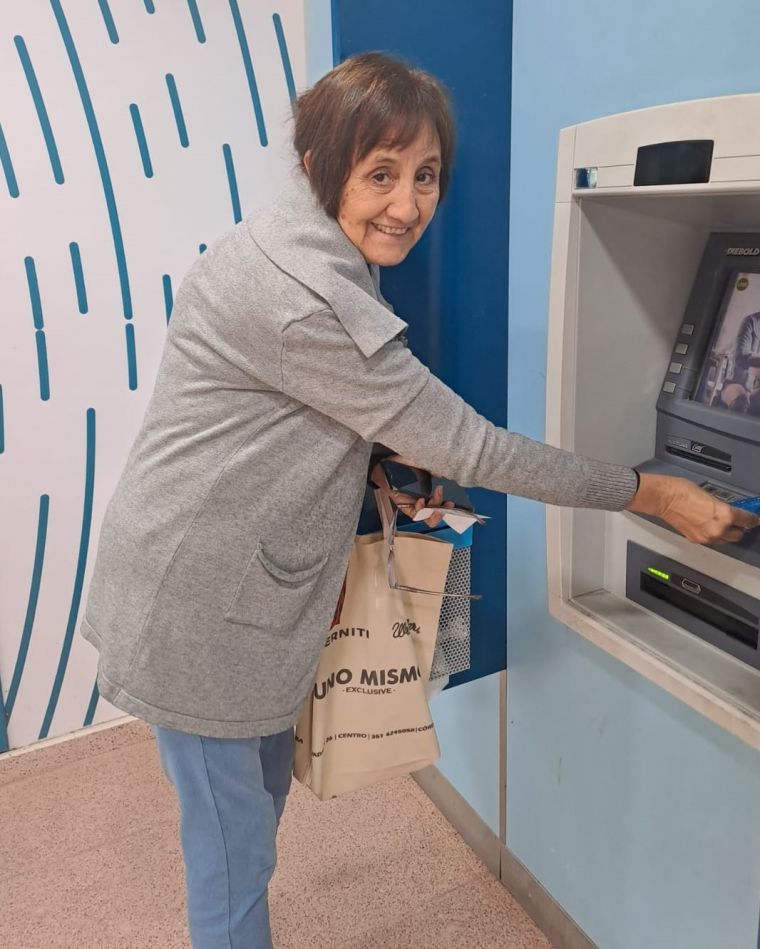Taller de Uso y Manejo de Tecnologías para adultos mayores