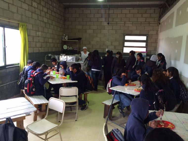 Apoyamos la educación: Terminaron refacciones cantina IPEM y T N° 30