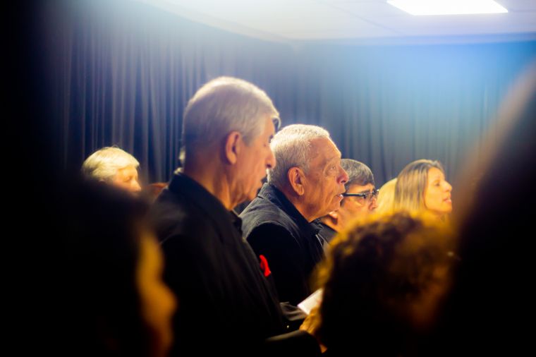 Noche de Teatro y Coro en Monte Cristo 