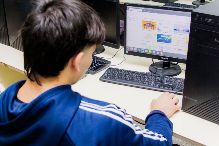 Reacondicionamiento de Internet en el IPET N° 363
