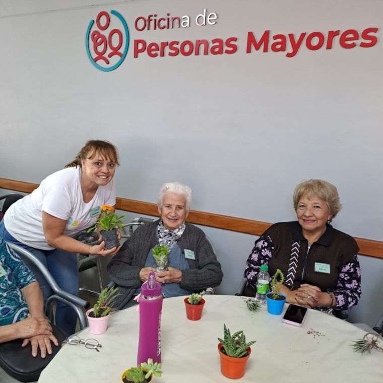 Taller de Jardinería para Personas Mayores 